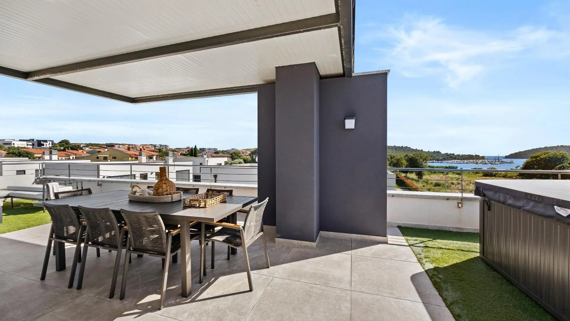 Luxury Villa Luma Pula 0*,